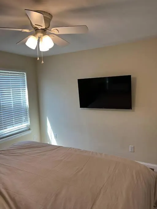 2 Brand New King Size Beds 2 Full Baths Condo! Virginia Beach Apartman